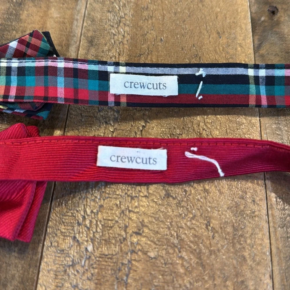 Boys, small bow tie -includes both the red and the plaid bowties